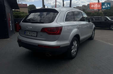 Внедорожник / Кроссовер Audi Q7 2012 в 