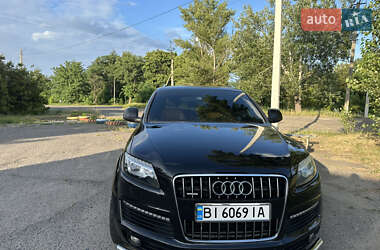 Позашляховик / Кросовер Audi Q7 2008 в Нових Санжарах