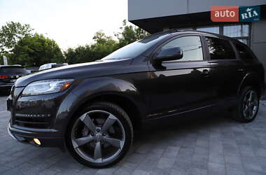 Внедорожник / Кроссовер Audi Q7 2014 в 