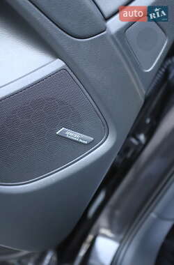 Внедорожник / Кроссовер Audi Q7 2014 в 