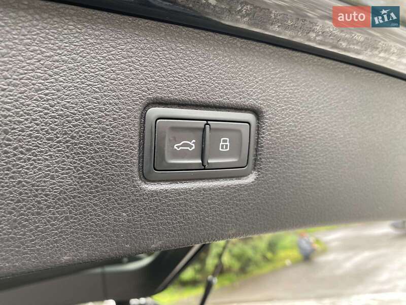 Внедорожник / Кроссовер Audi Q7 2017 в Богородчанах