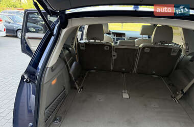 Внедорожник / Кроссовер Audi Q7 2012 в 