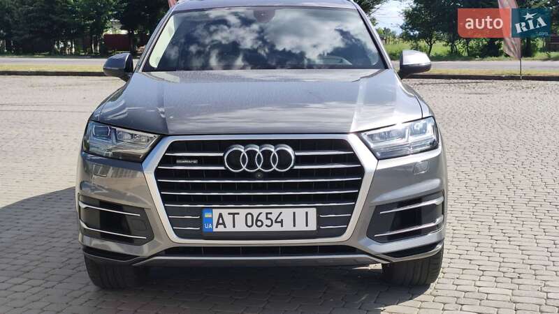 Внедорожник / Кроссовер Audi Q7 2016 в Ивано-Франковске