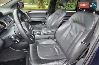 Внедорожник / Кроссовер Audi Q7 2013 в 