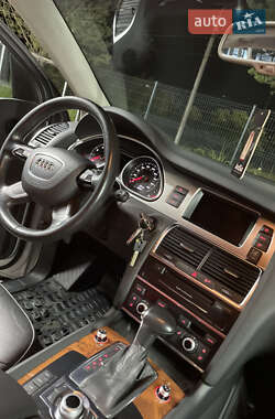 Позашляховик / Кросовер Audi Q7 2014 в 