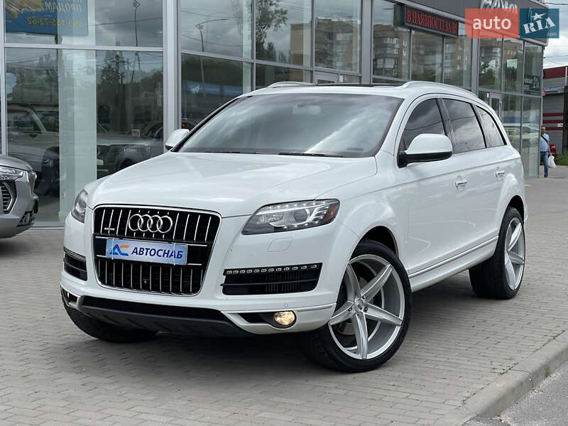 Внедорожник / Кроссовер Audi Q7 2013 в Полтаве