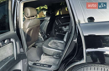 Внедорожник / Кроссовер Audi Q7 2009 в 