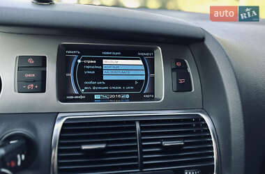 Внедорожник / Кроссовер Audi Q7 2009 в 