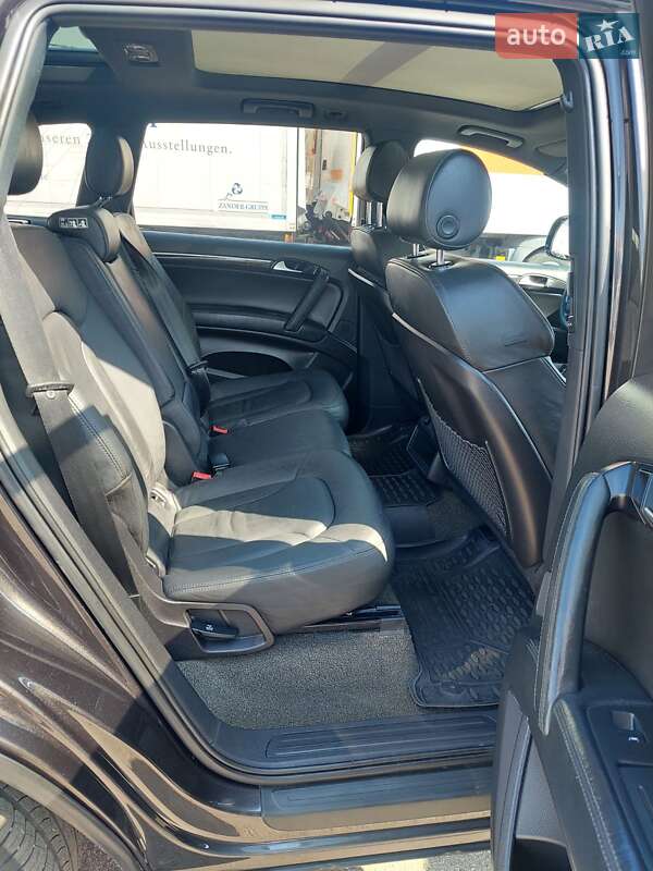 Внедорожник / Кроссовер Audi Q7 2007 в Ровно
