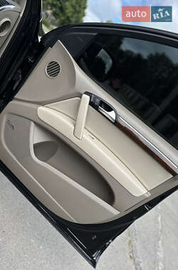 Позашляховик / Кросовер Audi Q7 2012 в 