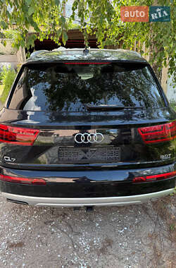 Audi Q7 2017