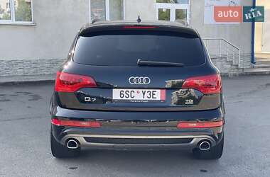 Внедорожник / Кроссовер Audi Q7 2014 в 