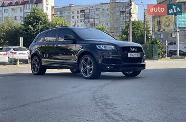 Внедорожник / Кроссовер Audi Q7 2014 в 