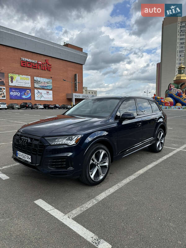 Позашляховик / Кросовер Audi Q7 2023 в Києві