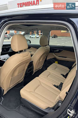 Внедорожник / Кроссовер Audi Q7 2023 в 