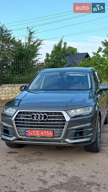 Внедорожник / Кроссовер Audi Q7 2018 в Збараже