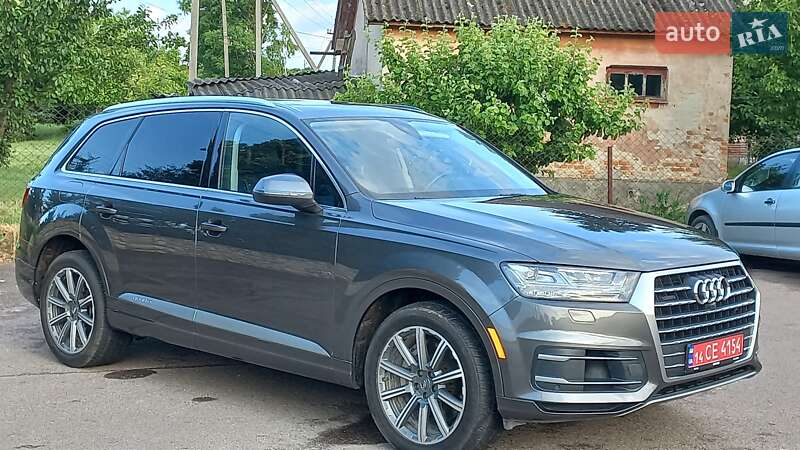 Внедорожник / Кроссовер Audi Q7 2018 в Збараже