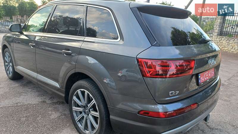 Внедорожник / Кроссовер Audi Q7 2018 в Збараже