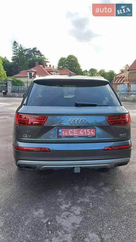 Внедорожник / Кроссовер Audi Q7 2018 в Збараже