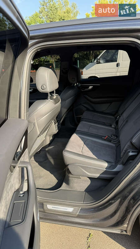 Позашляховик / Кросовер Audi Q7 2023 в Одесі