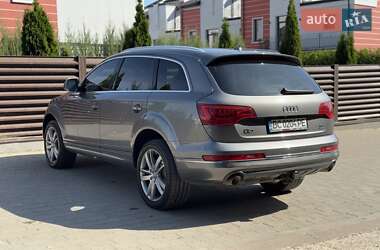 Внедорожник / Кроссовер Audi Q7 2011 в 