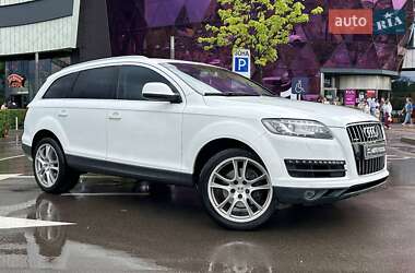 Внедорожник / Кроссовер Audi Q7 2013 в Киеве