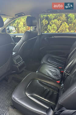 Позашляховик / Кросовер Audi Q7 2006 в 