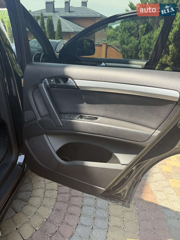 Внедорожник / Кроссовер Audi Q7 2006 в Львове