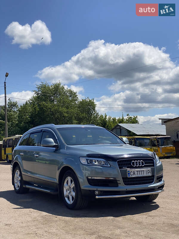 Внедорожник / Кроссовер Audi Q7 2006 в Черкассах фото 3 Внедорожник / Кроссовер Audi Q7 2006 в Черкассах