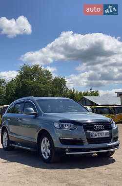 Позашляховик / Кросовер Audi Q7 2006 в 