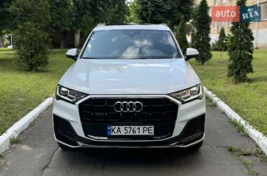 Внедорожник / Кроссовер Audi Q7 2021 в Киеве