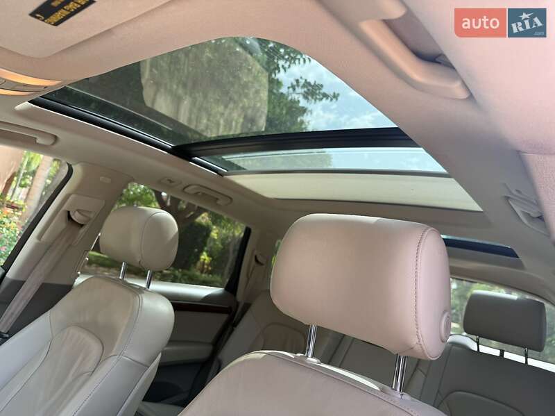Внедорожник / Кроссовер Audi Q7 2010 в Киеве