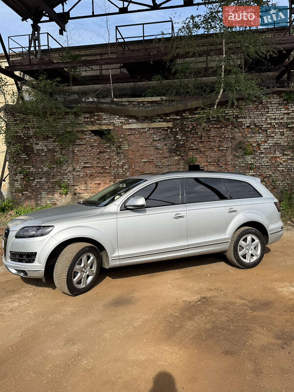 Внедорожник / Кроссовер Audi Q7 2014 в Львове