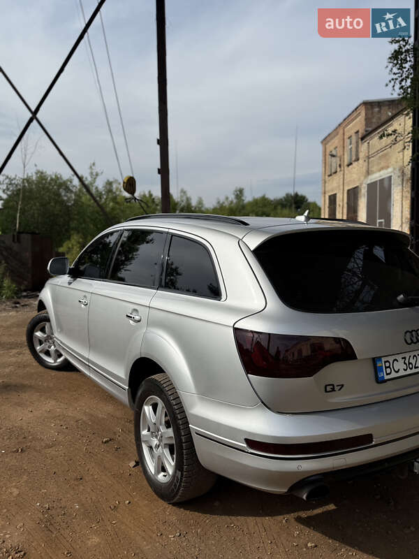 Внедорожник / Кроссовер Audi Q7 2014 в Львове