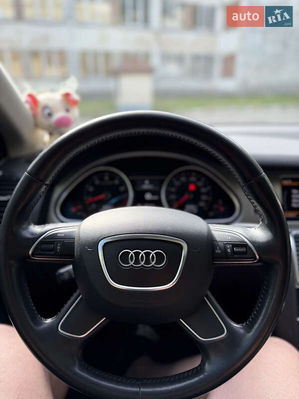 Внедорожник / Кроссовер Audi Q7 2014 в Львове