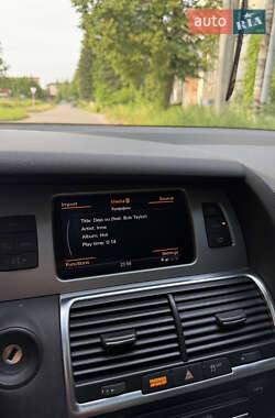 Позашляховик / Кросовер Audi Q7 2014 в 
