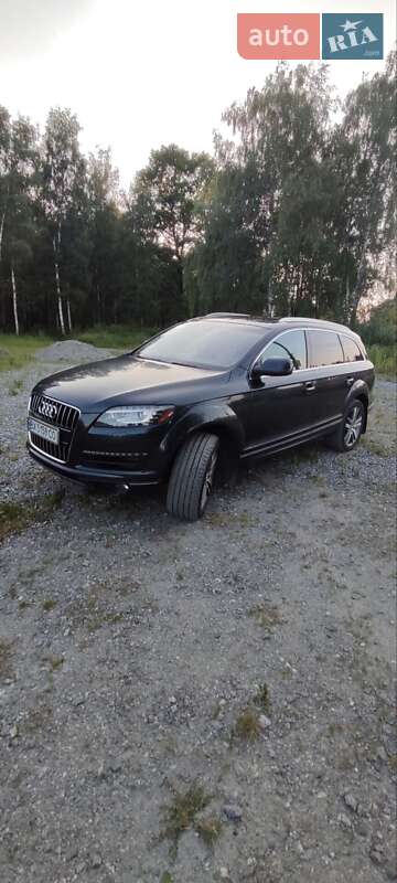 Позашляховик / Кросовер Audi Q7 2011 в 
