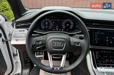 Внедорожник / Кроссовер Audi Q7 2020 в 