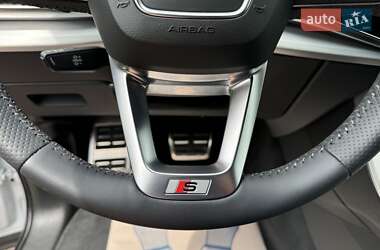 Внедорожник / Кроссовер Audi Q7 2020 в 