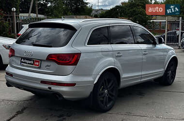 Внедорожник / Кроссовер Audi Q7 2010 в 