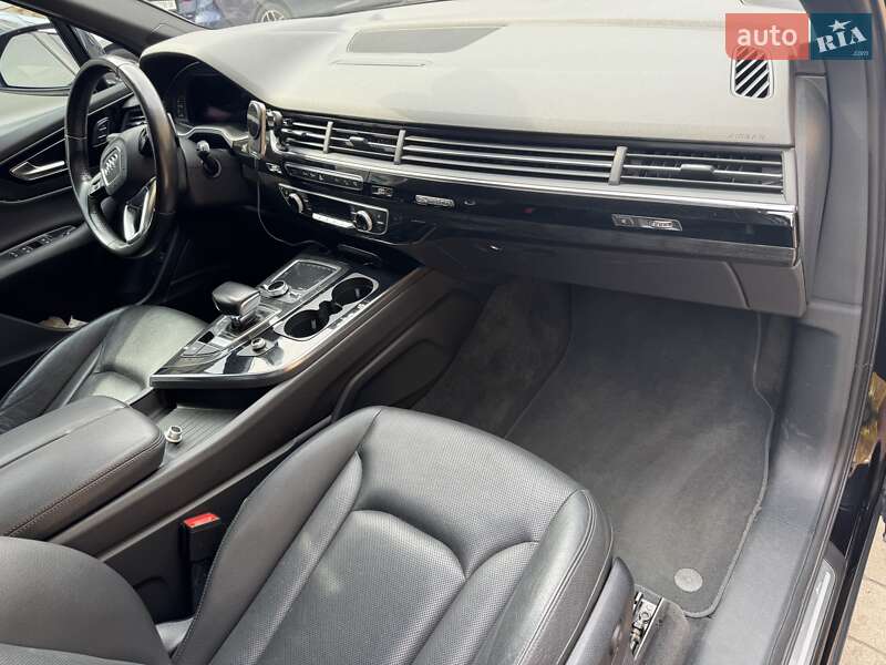 Внедорожник / Кроссовер Audi Q7 2016 в Одессе фото 8 Внедорожник / Кроссовер Audi Q7 2016 в Одессе
