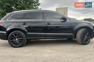 Позашляховик / Кросовер Audi Q7 2007 в 