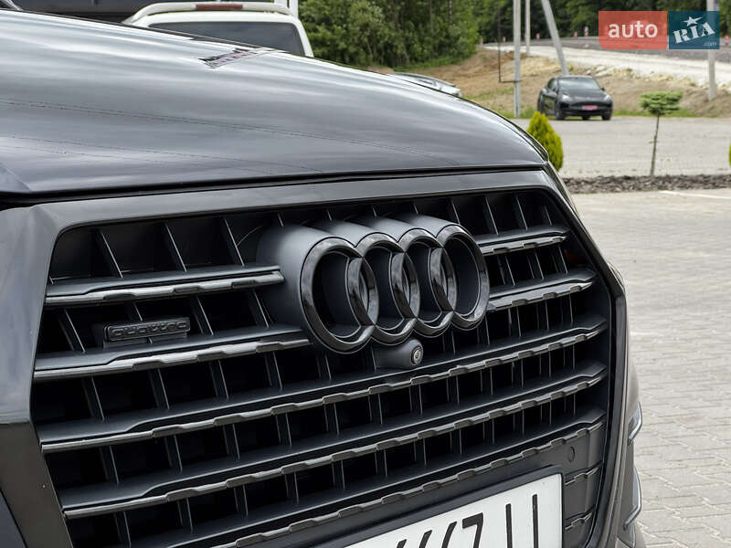 Внедорожник / Кроссовер Audi Q7 2016 в Львове