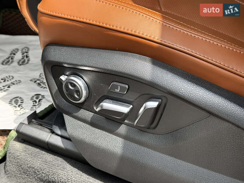 Внедорожник / Кроссовер Audi Q7 2016 в Львове