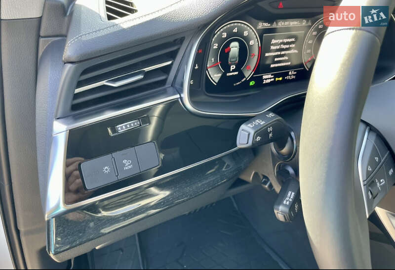 Позашляховик / Кросовер Audi Q7 2022 в Києві