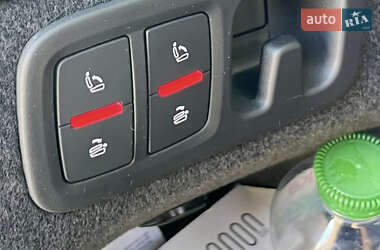 Внедорожник / Кроссовер Audi Q7 2022 в 