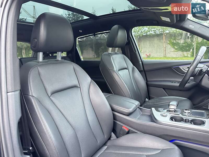Внедорожник / Кроссовер Audi Q7 2017 в Львове фото 113 Внедорожник / Кроссовер Audi Q7 2017 в Львове