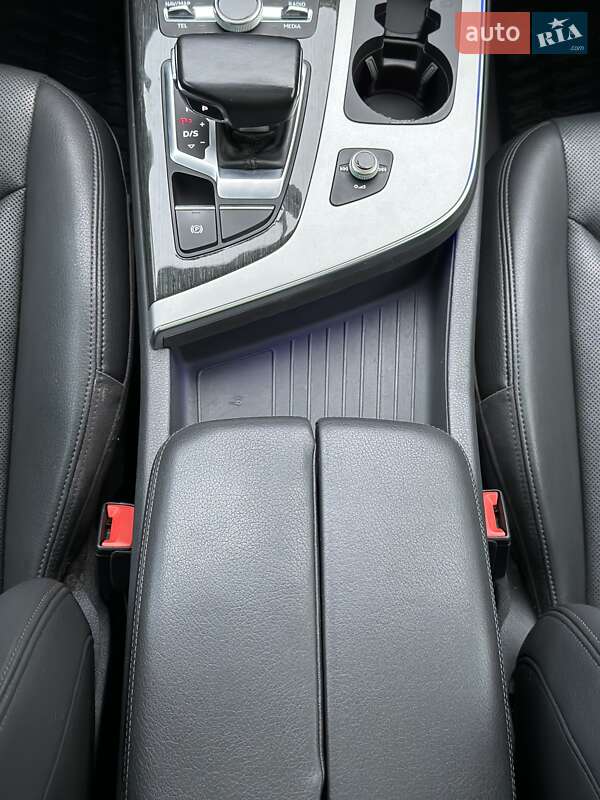 Внедорожник / Кроссовер Audi Q7 2017 в Львове фото 134 Внедорожник / Кроссовер Audi Q7 2017 в Львове