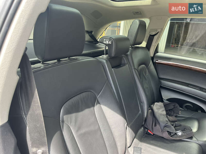 Внедорожник / Кроссовер Audi Q7 2013 в Боярке
