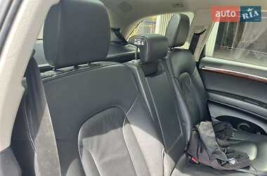 Внедорожник / Кроссовер Audi Q7 2013 в 